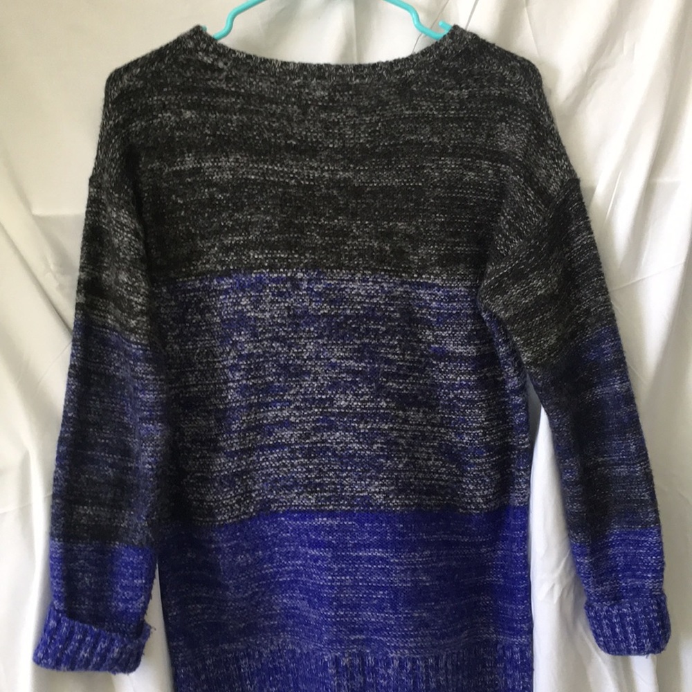 Romeo and Juliet couture sweater - Picture 5 of 6